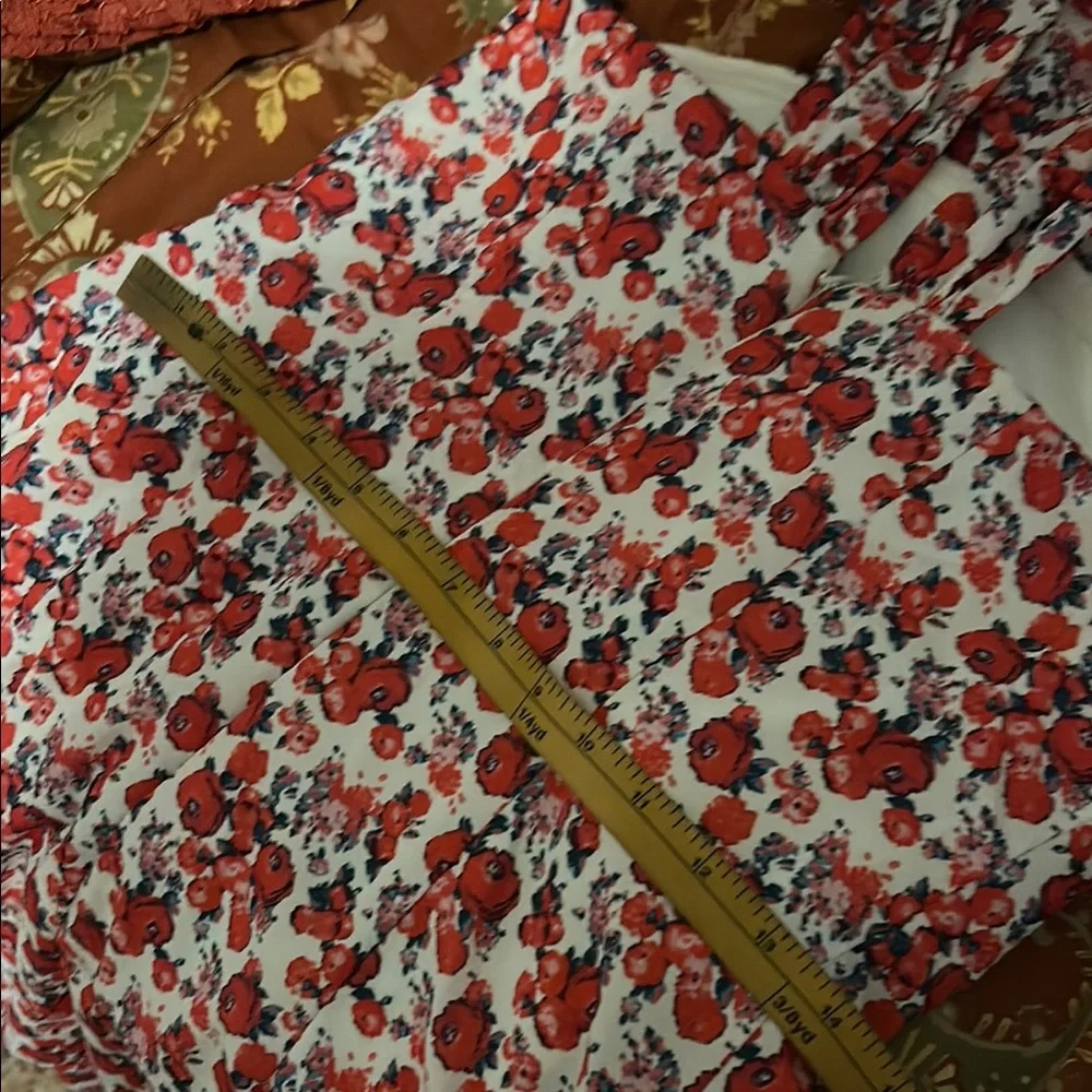 Red and White Halter Midi Sundress for Cocktail Events - Picture 11 of 12